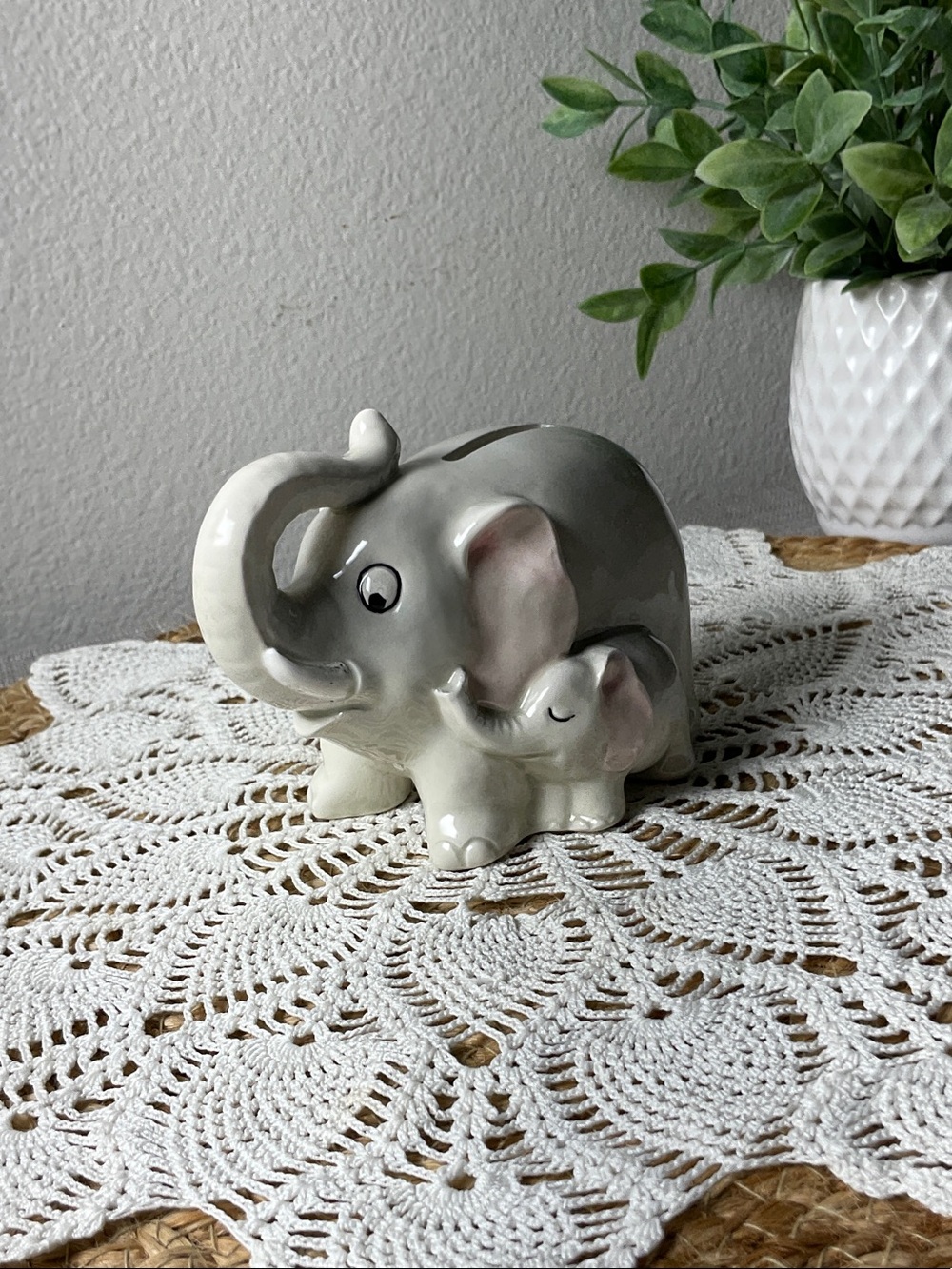 TM Japan Mother Baby Elephant Ceramic coin bank